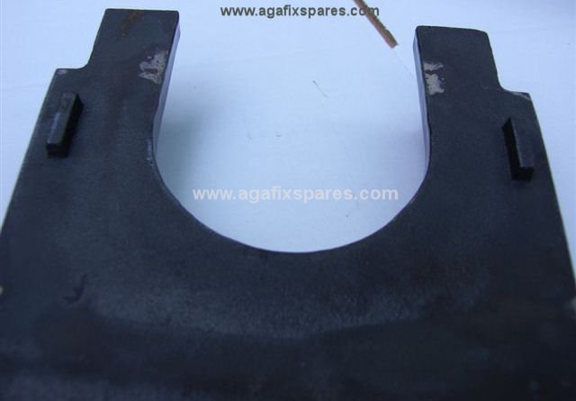 (image for) Vitreous Cast Horse Shoe Cover for Aga Post 74 Deluxe - Click Image to Close
